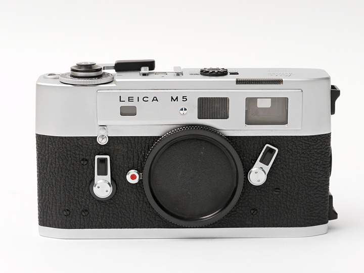 ライカM5 ボディ 白 129万台
極上品 露出計作動せず