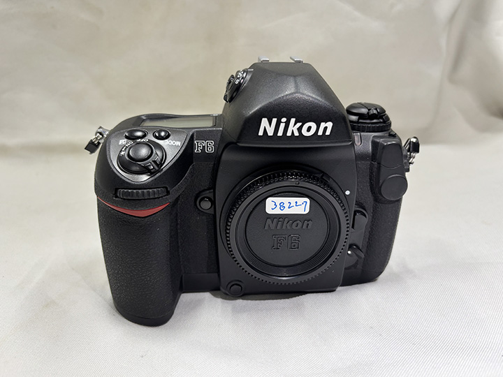 Nikon F6 ボディ